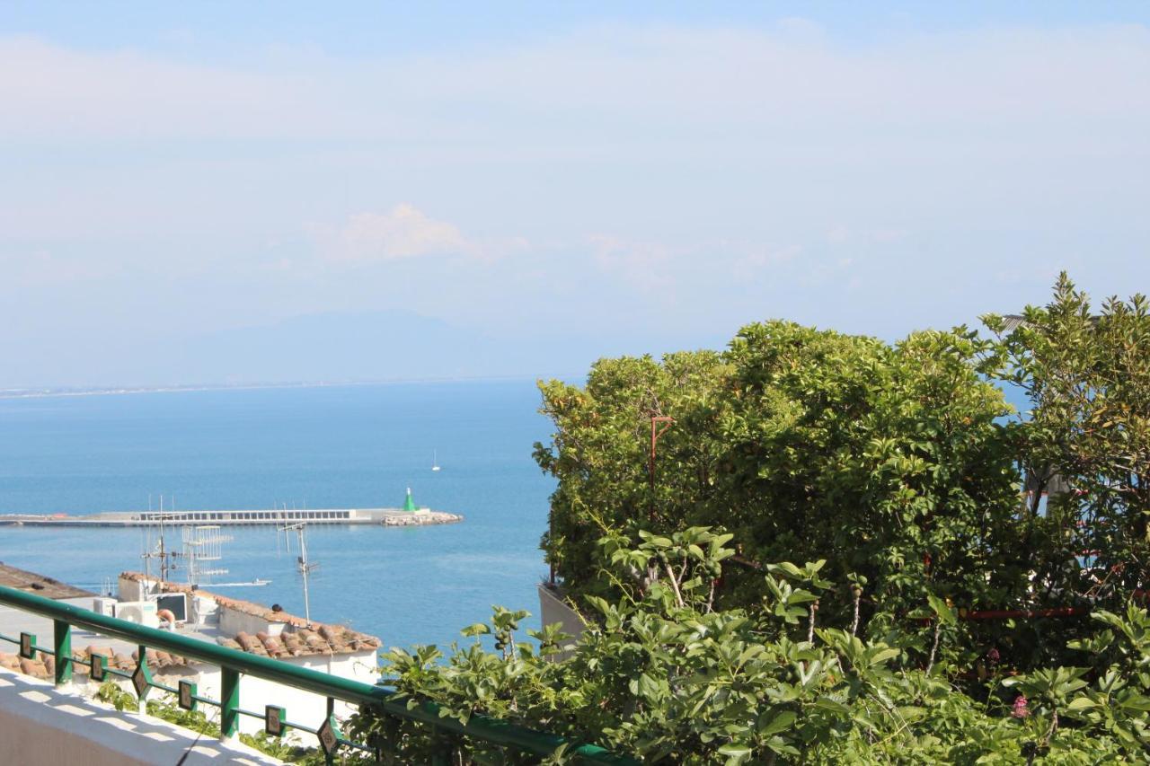 Verdemare Charming Accommodation In Vietri Sul Mare - Amalfi Coast Exterior photo